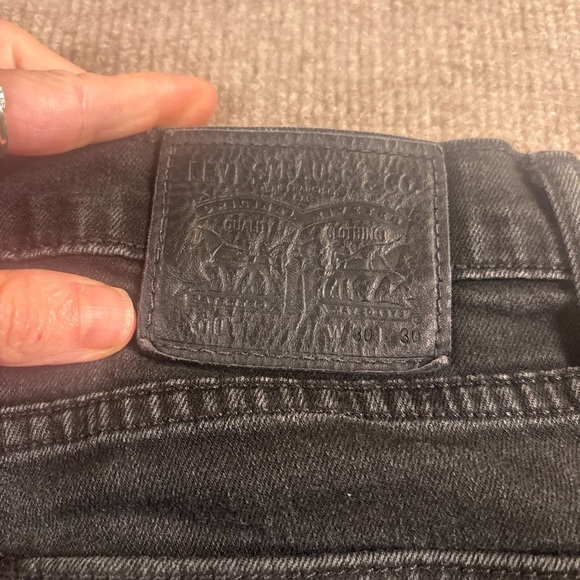 Levi’s 510 Skinny Jeans Black Denim Men’s W30 L30 1091 - Picture 5 of 6